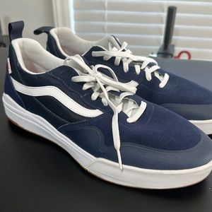 Vans UltraRange navy blue SUEDE